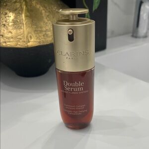 Clarins Double Serum - Elegant Gold and Rich Brown